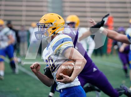 Thumbnail 2 in Ferndale @ Garfield (WIAA 3A Playoff) photogallery.