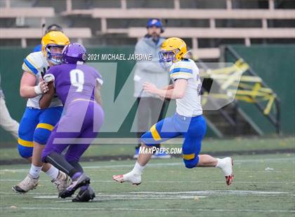 Thumbnail 1 in Ferndale @ Garfield (WIAA 3A Playoff) photogallery.