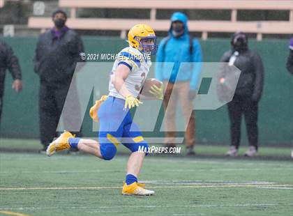 Thumbnail 3 in Ferndale @ Garfield (WIAA 3A Playoff) photogallery.