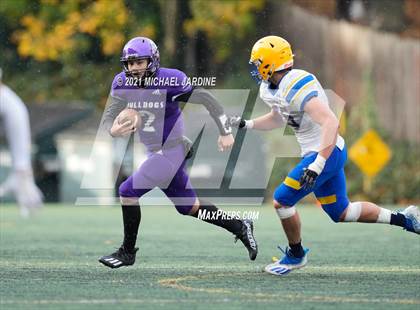 Thumbnail 1 in Ferndale @ Garfield (WIAA 3A Playoff) photogallery.