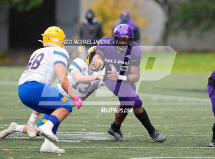 Thumbnail 2 in Ferndale @ Garfield (WIAA 3A Playoff) photogallery.