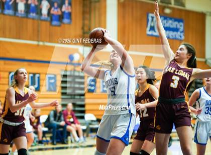 Thumbnail 3 in Las Lomas @ Acalanes photogallery.