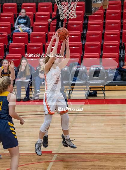 Thumbnail 3 in Forks vs. Rainier (South Sound Classic) photogallery.