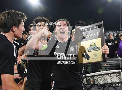 Thumbnail 3 in Servite vs. Orange Lutheran (CIF-SS Division 1 Final) photogallery.
