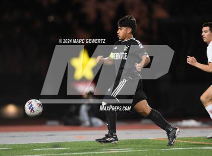 Thumbnail 3 in Servite vs. Orange Lutheran (CIF-SS Division 1 Final) photogallery.