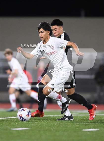 Thumbnail 2 in Servite vs. Orange Lutheran (CIF-SS Division 1 Final) photogallery.