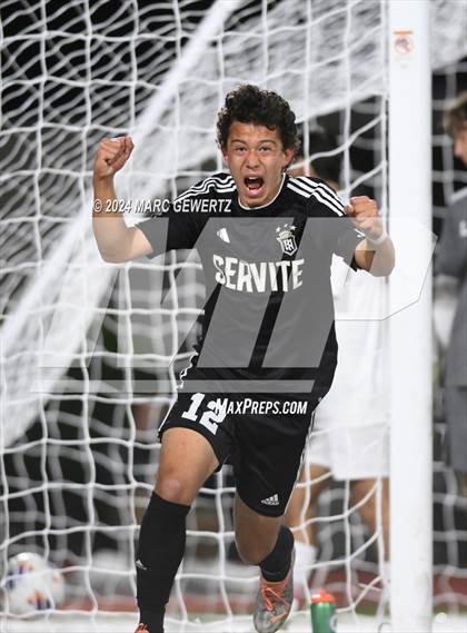 Thumbnail 3 in Servite vs. Orange Lutheran (CIF-SS Division 1 Final) photogallery.