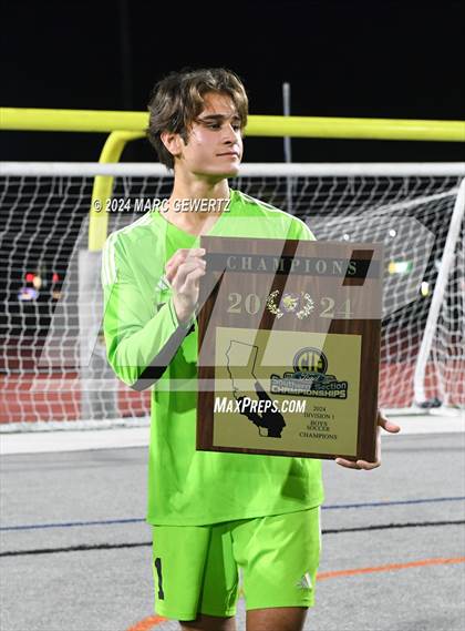 Thumbnail 1 in Servite vs. Orange Lutheran (CIF-SS Division 1 Final) photogallery.
