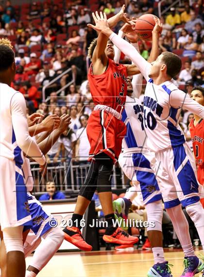 Thumbnail 1 in Paradise Valley vs. Shadow Mountain (AIA D2 Semifinal) photogallery.