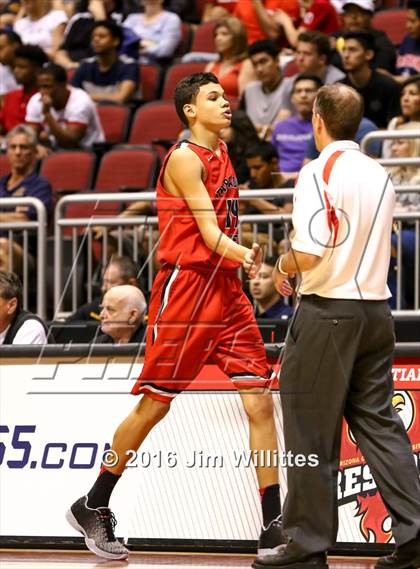 Thumbnail 1 in Paradise Valley vs. Shadow Mountain (AIA D2 Semifinal) photogallery.