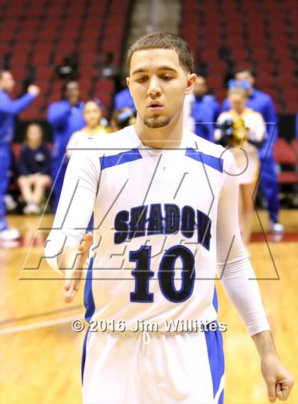 Thumbnail 3 in Paradise Valley vs. Shadow Mountain (AIA D2 Semifinal) photogallery.