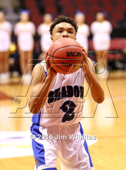 Thumbnail 3 in Paradise Valley vs. Shadow Mountain (AIA D2 Semifinal) photogallery.