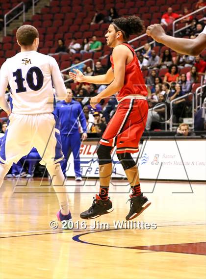 Thumbnail 1 in Paradise Valley vs. Shadow Mountain (AIA D2 Semifinal) photogallery.