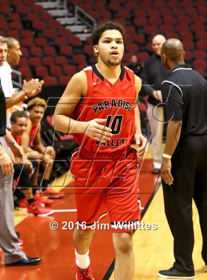 Thumbnail 2 in Paradise Valley vs. Shadow Mountain (AIA D2 Semifinal) photogallery.