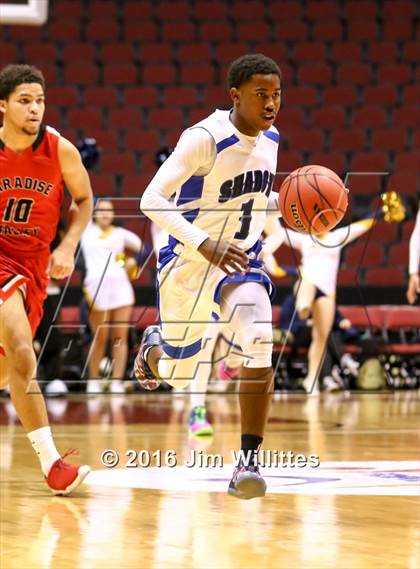 Thumbnail 2 in Paradise Valley vs. Shadow Mountain (AIA D2 Semifinal) photogallery.