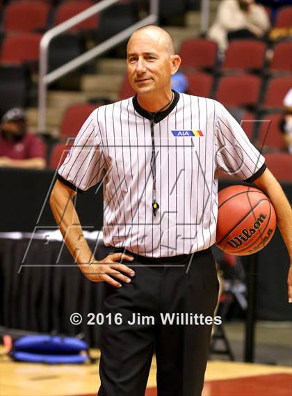 Thumbnail 2 in Paradise Valley vs. Shadow Mountain (AIA D2 Semifinal) photogallery.