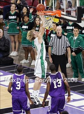 Thumbnail 1 in Sacramento vs. St. Mary's (CIF NorCal D3 Final) photogallery.