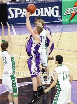 Thumbnail 1 in Sacramento vs. St. Mary's (CIF NorCal D3 Final) photogallery.