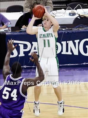 Thumbnail 3 in Sacramento vs. St. Mary's (CIF NorCal D3 Final) photogallery.