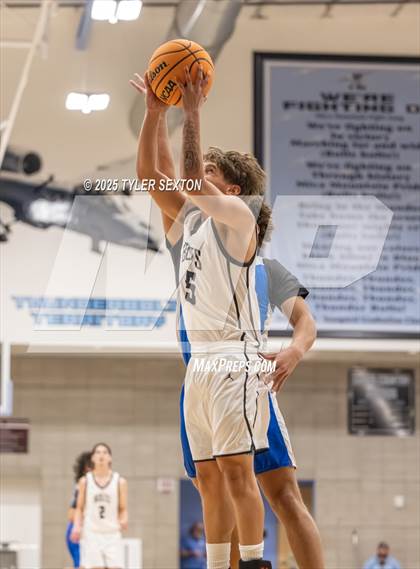 Thumbnail 1 in Buena @ Mica Mountain photogallery.