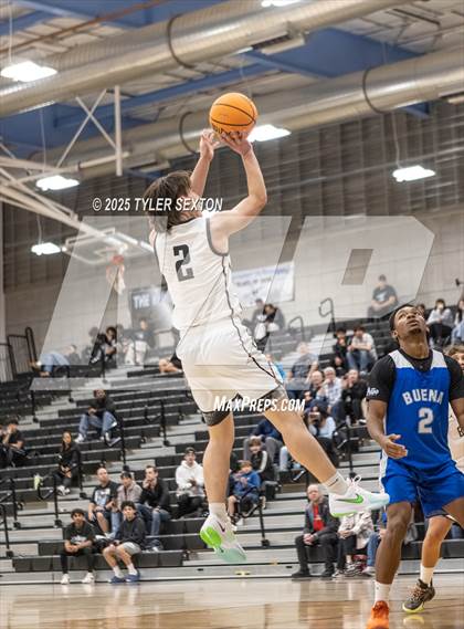 Thumbnail 1 in Buena @ Mica Mountain photogallery.