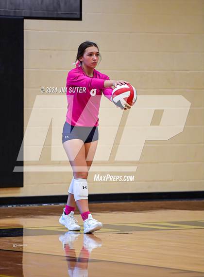 Thumbnail 1 in Giddings vs Caldwell photogallery.