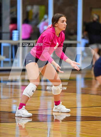 Thumbnail 2 in Giddings vs Caldwell photogallery.