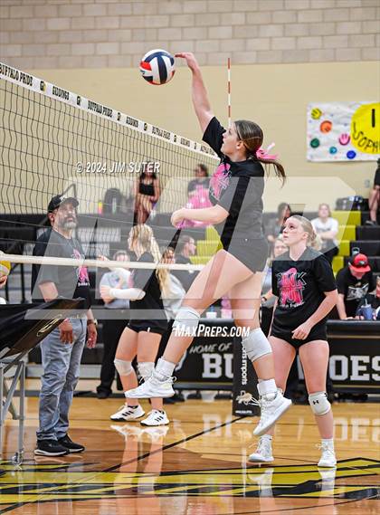 Thumbnail 1 in Giddings vs Caldwell photogallery.
