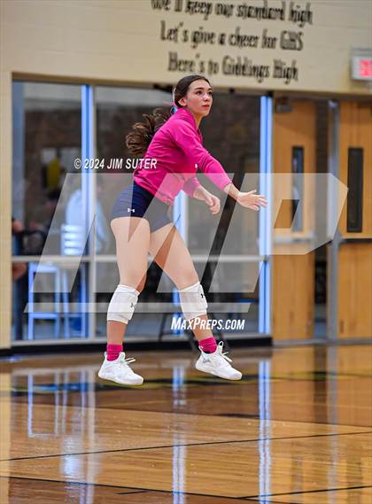 Thumbnail 3 in Giddings vs Caldwell photogallery.