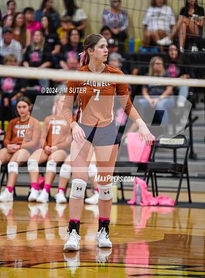 Thumbnail 1 in Giddings vs Caldwell photogallery.