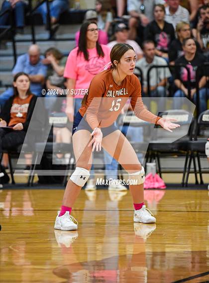 Thumbnail 3 in Giddings vs Caldwell photogallery.