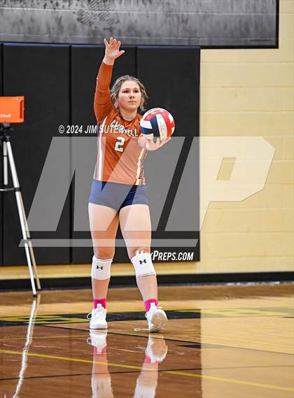 Thumbnail 3 in Giddings vs Caldwell photogallery.