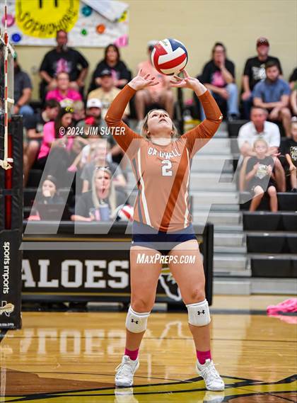 Thumbnail 1 in Giddings vs Caldwell photogallery.