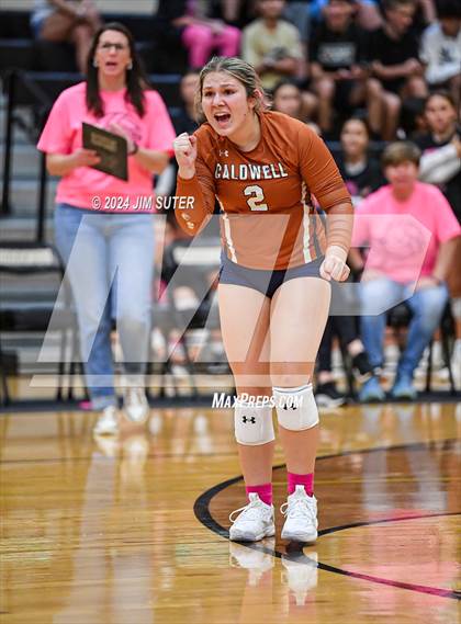 Thumbnail 1 in Giddings vs Caldwell photogallery.