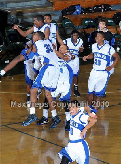 Thumbnail 2 in Windward vs. Huntington Beach (MaxPreps Holiday Classic) photogallery.