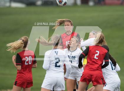 Thumbnail 3 in Glenwood Springs vs. Valor Christian (CHSAA 4A Semi-Final) photogallery.