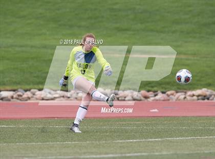 Thumbnail 2 in Glenwood Springs vs. Valor Christian (CHSAA 4A Semi-Final) photogallery.
