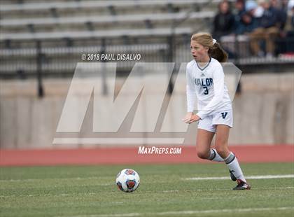 Thumbnail 2 in Glenwood Springs vs. Valor Christian (CHSAA 4A Semi-Final) photogallery.