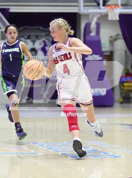 Thumbnail 1 in Timpanogos vs. Springville (UHSAA 5A Quarterfinal) photogallery.