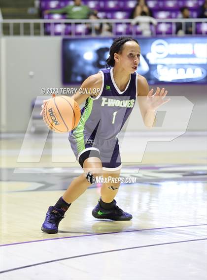 Thumbnail 1 in Timpanogos vs. Springville (UHSAA 5A Quarterfinal) photogallery.
