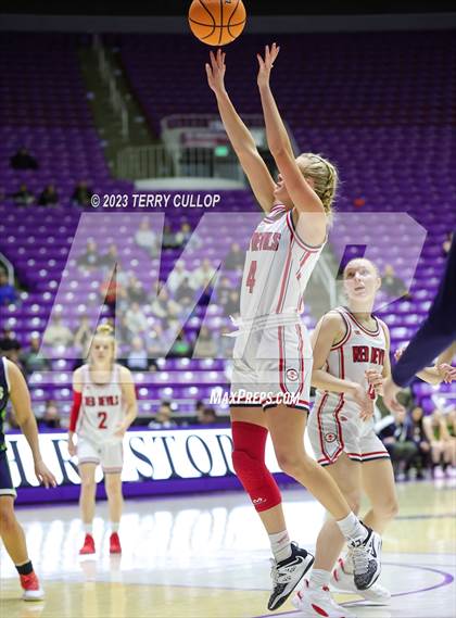 Thumbnail 3 in Timpanogos vs. Springville (UHSAA 5A Quarterfinal) photogallery.