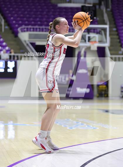 Thumbnail 3 in Timpanogos vs. Springville (UHSAA 5A Quarterfinal) photogallery.