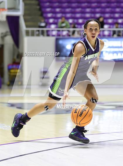 Thumbnail 2 in Timpanogos vs. Springville (UHSAA 5A Quarterfinal) photogallery.
