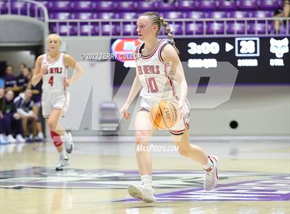 Thumbnail 2 in Timpanogos vs. Springville (UHSAA 5A Quarterfinal) photogallery.