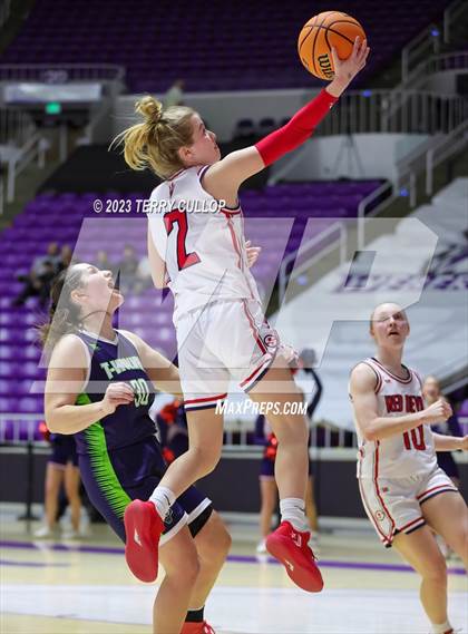 Thumbnail 1 in Timpanogos vs. Springville (UHSAA 5A Quarterfinal) photogallery.