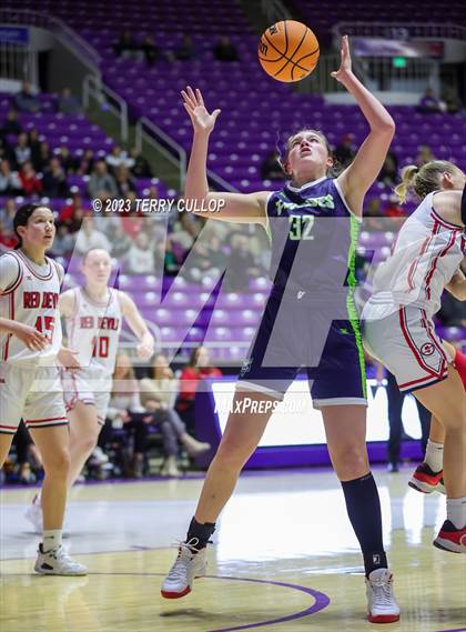 Thumbnail 3 in Timpanogos vs. Springville (UHSAA 5A Quarterfinal) photogallery.