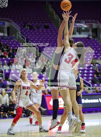 Thumbnail 2 in Timpanogos vs. Springville (UHSAA 5A Quarterfinal) photogallery.
