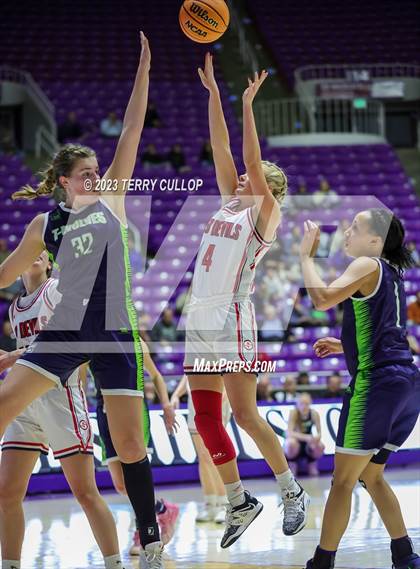 Thumbnail 3 in Timpanogos vs. Springville (UHSAA 5A Quarterfinal) photogallery.