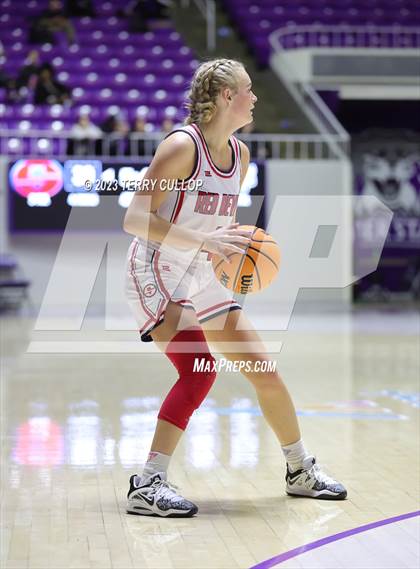 Thumbnail 1 in Timpanogos vs. Springville (UHSAA 5A Quarterfinal) photogallery.
