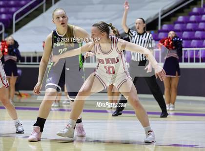 Thumbnail 3 in Timpanogos vs. Springville (UHSAA 5A Quarterfinal) photogallery.